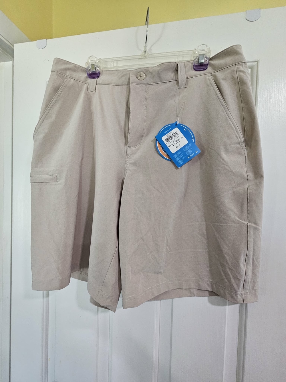 Men's Columbia Grander Marlin Offshore Beige Shorts